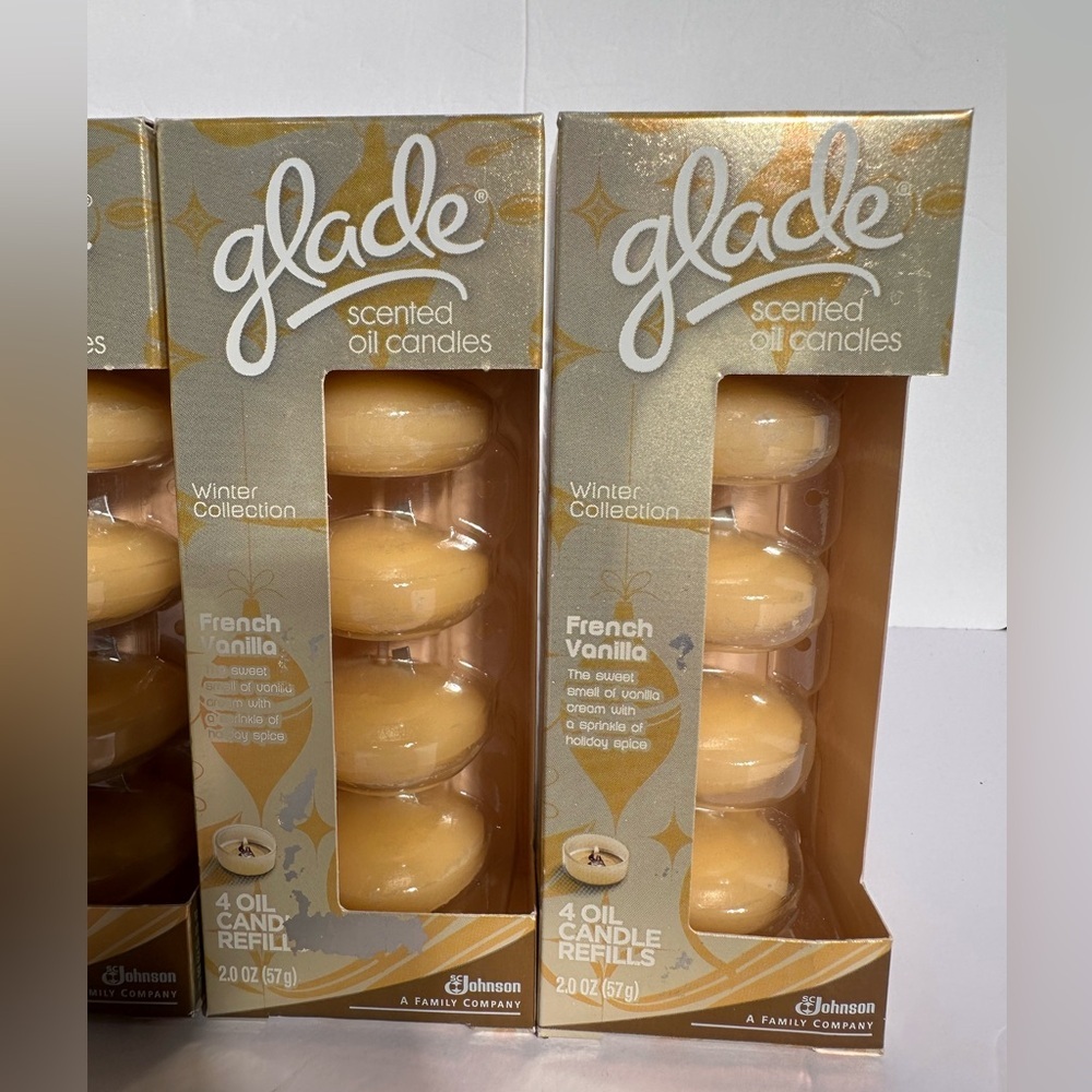 Glade French Vanilla Scented Oil Candle 4 Refills Per Pack Winter Collection New - Picture 3 of 7